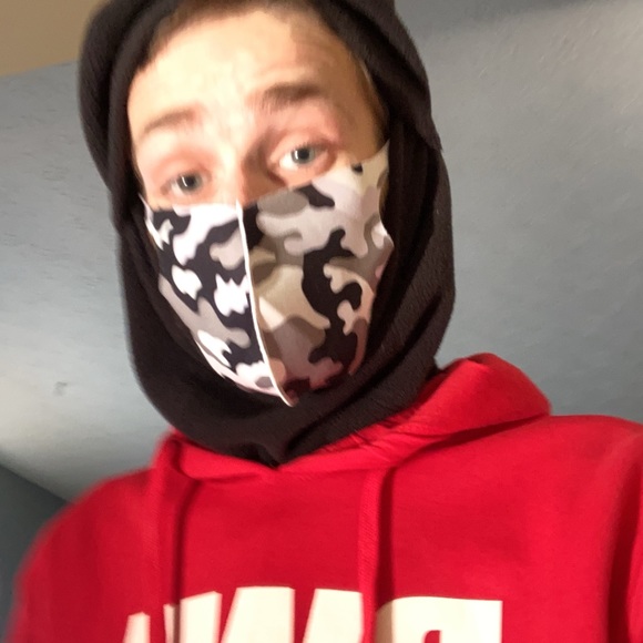 Meet your Posher, Mykel - Picture 1 of 1